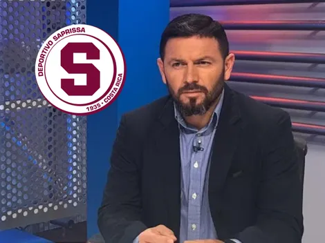 Rolando Fonseca pierde la paciencia y sacude el camerino del Saprissa