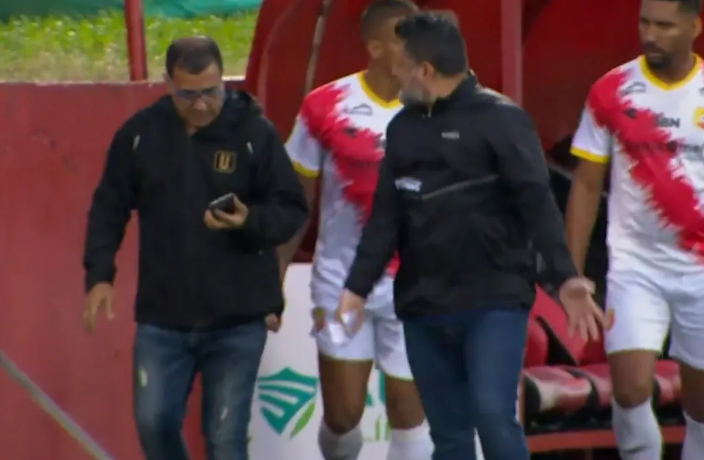 Jafet quedó impune luego de insultar a un comisario de Unafut (Tigo Sports).