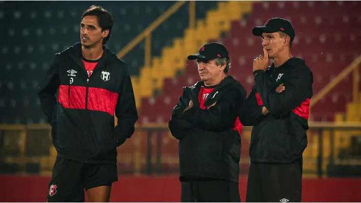 Herediano lo celebra: la sentencia de último momento contra Alajuelense que alarma al Machillo Ramírez
