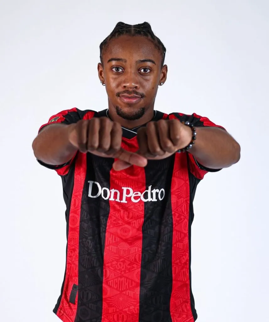 El haitiano Tristán Demetrius ilusiona a los manudos (LDA).