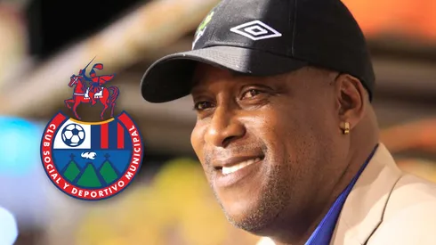 Hernán Medford no para: Marquense se reforzaría con otra joya de Municipal para el Apertura 2025.