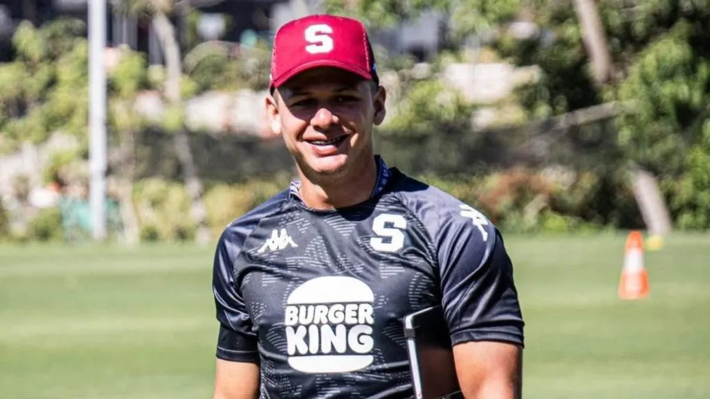 Gabriel Villalobos no continuará como asistente de Wanchope.