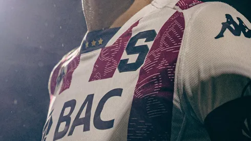 Jugó en Estados Unidos, Europa y regresó a Saprissa