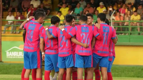 Limpieza en Municipal: Mario Acevedo tomó una drástica decisión con cinco jugadores.