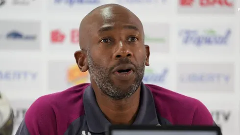 Wanchope se queda con las manos vacías.