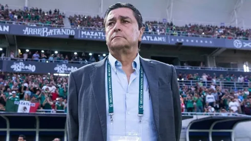 “Es una vergüenza”: la denuncia contra Guatemala que golpea a Luis Fernando Tena pese a la clasificación en las Eliminatorias.
