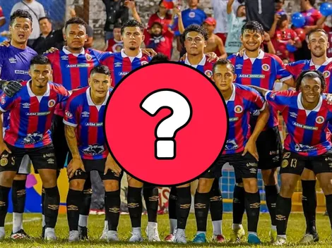 "Tiene ofertas": figura de FAS no se salva de la limpieza y en El Salvador se pelean por ficharlo