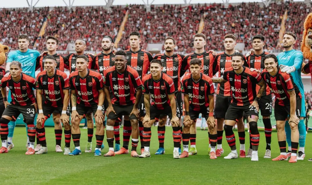 Machillo es extremadamente detallista en el armado del plantel (LDA).