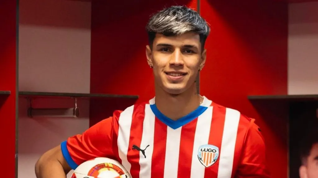 Fernando Lesme cerca de jugar en Liberia.