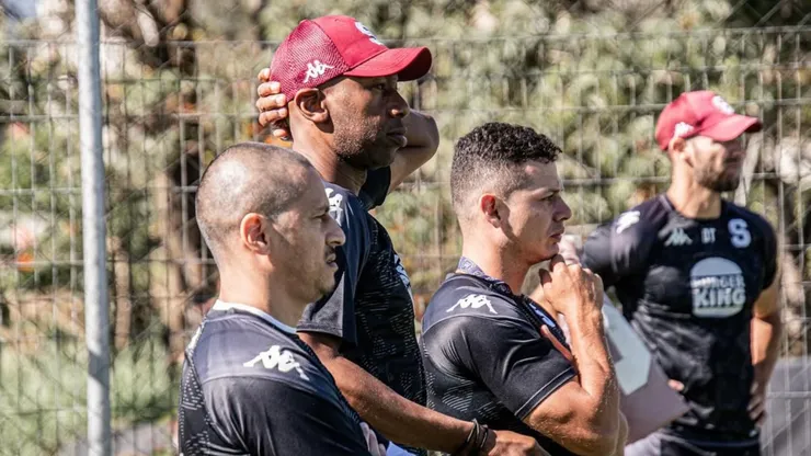 Vienen de Europa por un jugador de Saprissa