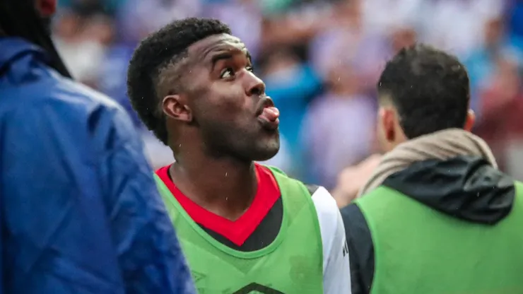 Joel Campbell se olvida de Alajuelense