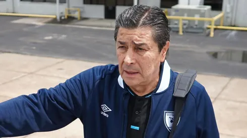 Luis Fernando Tena se encuentra contra las cuerdas para el juego vs Canadá por los cuartos de final de la Copa Oro