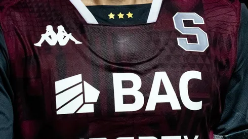 Futbolista de Saprissa anunció su retiro