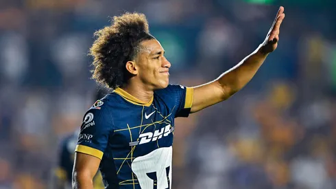 Adalberto Carrasquilla se ve involucrado en el fichaje bomba de México