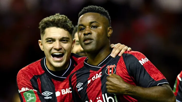 Giro total en el futuro de Joel Campbell