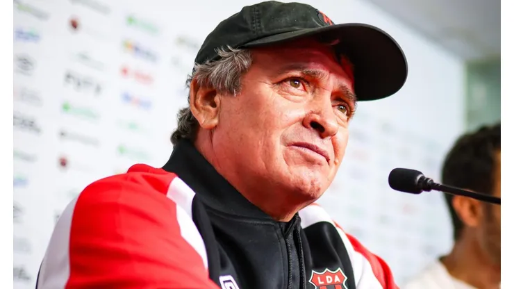 “Malas decisiones”: el Machillo Ramírez queda expuesto como nunca antes desde su regreso a Alajuelense