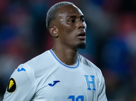 En el momento más inoportuno: Deiby Flores sufre doble revés mientras se prepara para la semifinal de Copa Oro