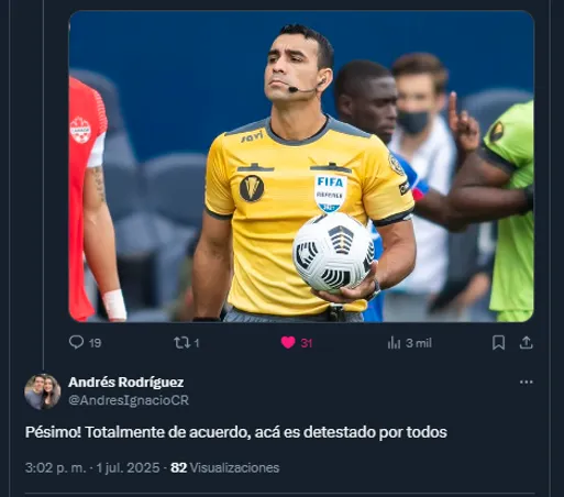 Usuarios expresándose en las redes sociales