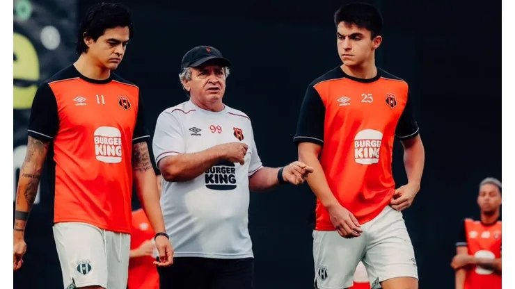 Alerta en Alajuelense: la limpieza del Machillo Ramírez se puede llevar a varios referentes
