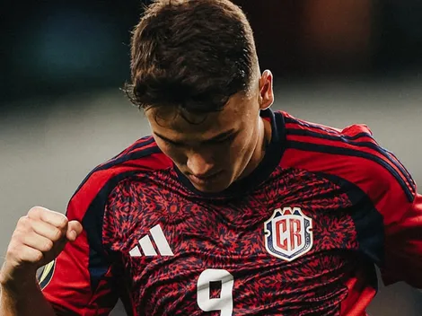 Otro club europeo va por Manfred Ugalde