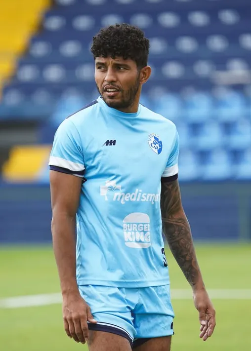Johan Venegas eligió a Cartaginés (CS Cartaginés).