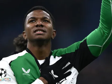 Lo confirman en Europa: Jeyland Mitchell recibió la notificación que no quería escuchar en Feyenoord