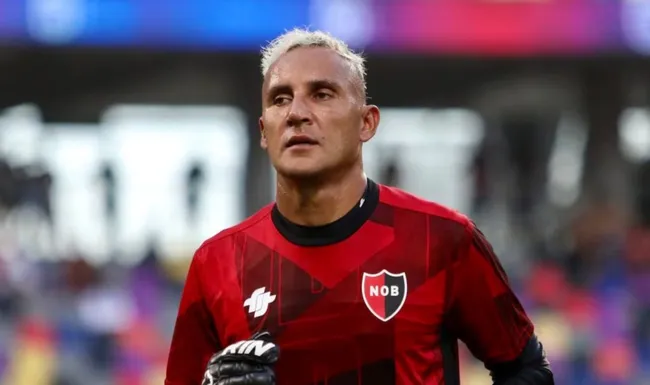 Keylor Navas decepcionó a todo Newell´s.
