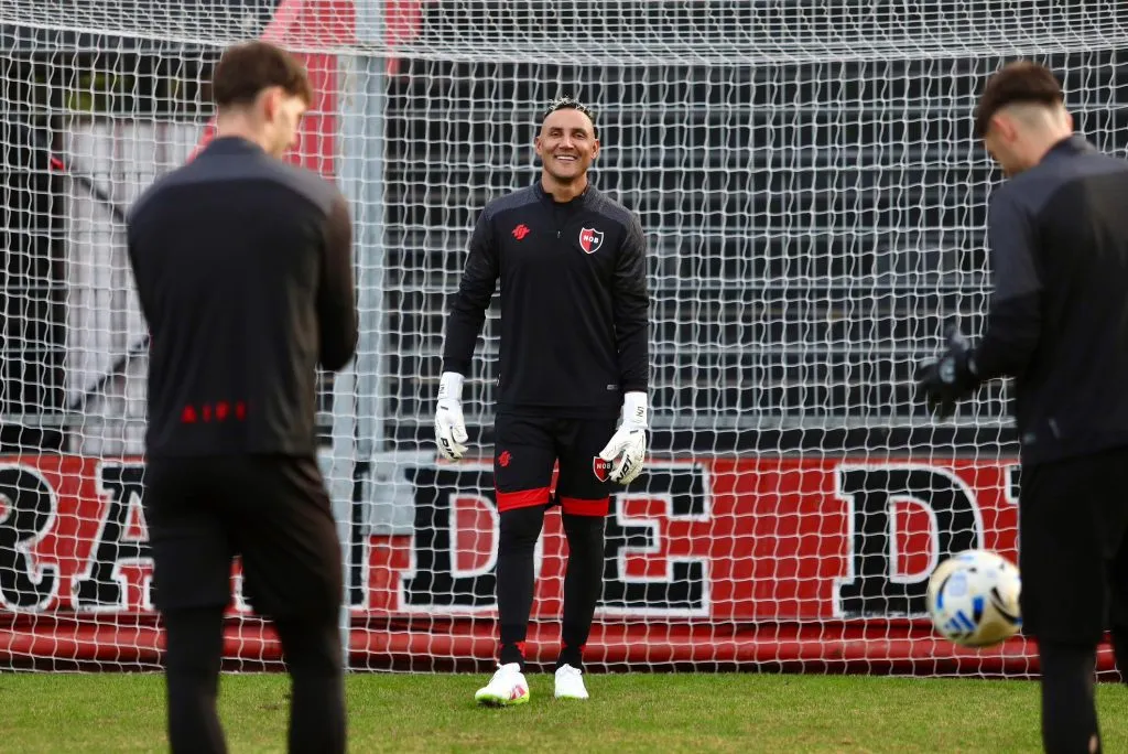 Keylor Navas en el entrenamiento de este viernes. (Foto: Prensa Newell’s)