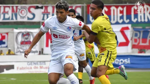 El futbolista contó todo en sus redes sociales y deja mal parado a equipo de la Liga Nacional de Honduras.