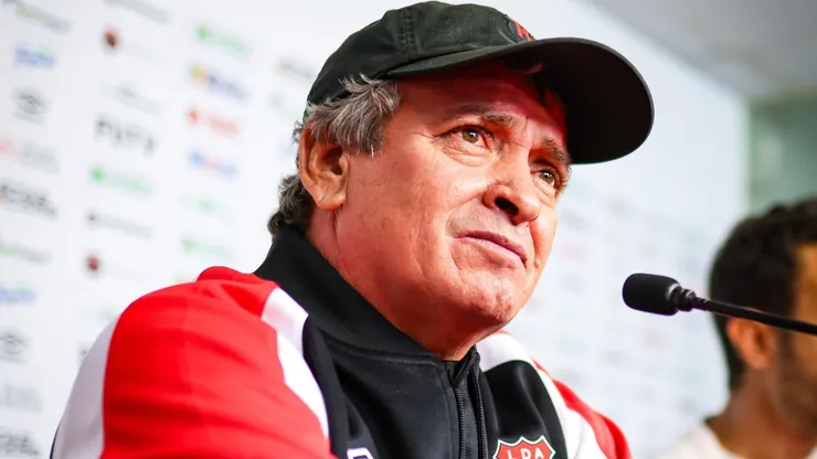 Machillo Ramírez lo pidió y Alajuelense aceleró: se concreta el regreso de una figura con ADN Rojinegro para un puesto clave