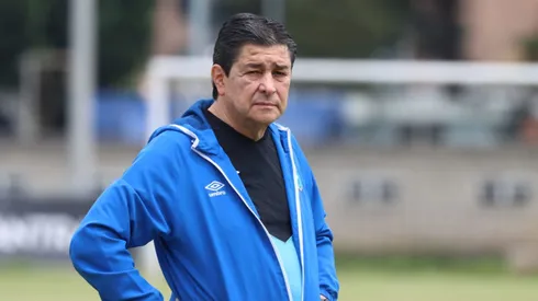 Preocupación en Guatemala: Luis Fernando Tena enfrenta un inesperado dolor de cabeza rumbo al Mundial 2026