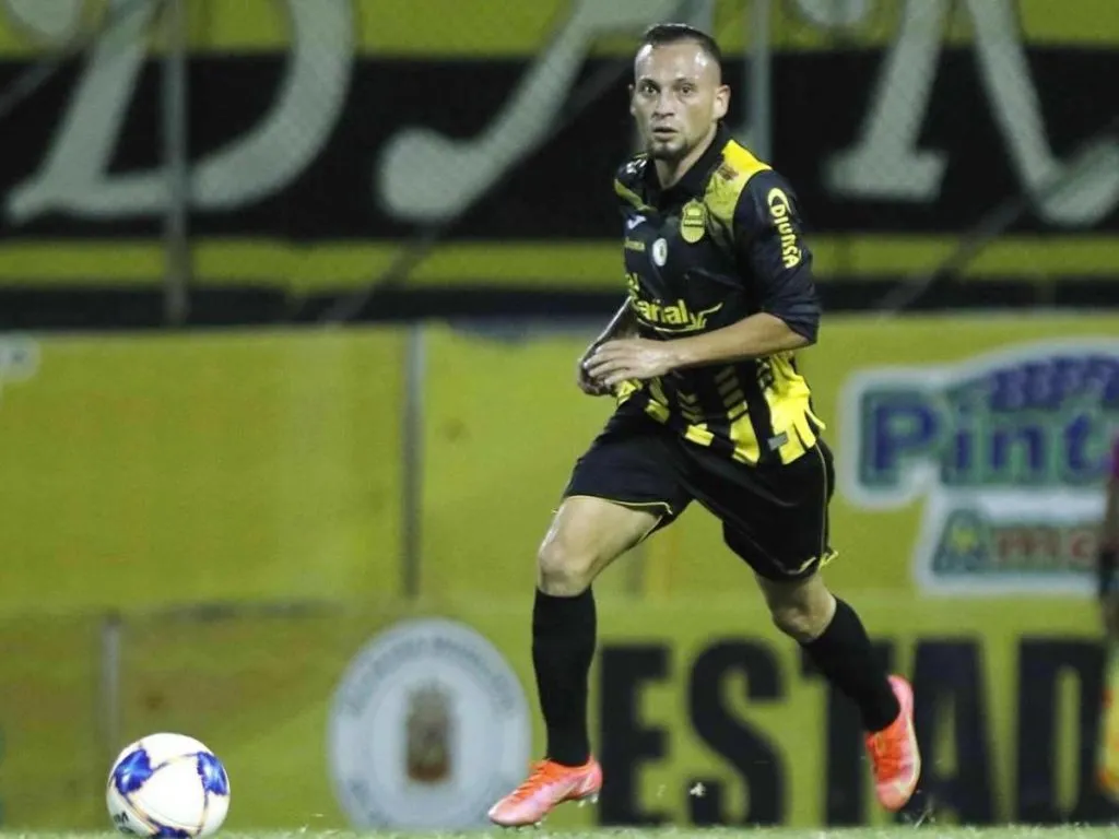 Ilce Barahona le ganó la demanda a Real España y La Máquina deberá pagar toda la deuda. Foto: La Prensa.