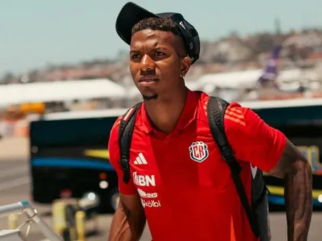 Feyenoord toma una decisión que complica el futuro de Jeyland