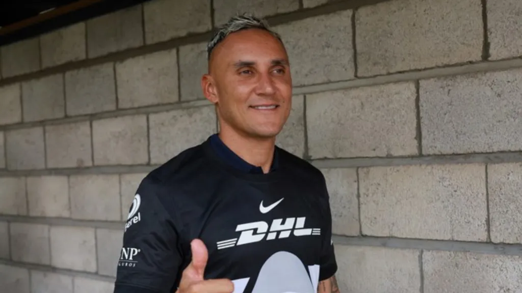 keylor navas-presentacion-pumas
