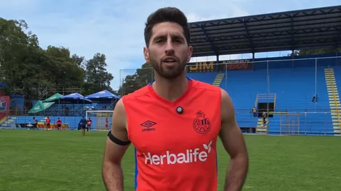 El gesto de Nicolás Samayoa con el que se comienza a ganar el cariño de la afición de Municipal