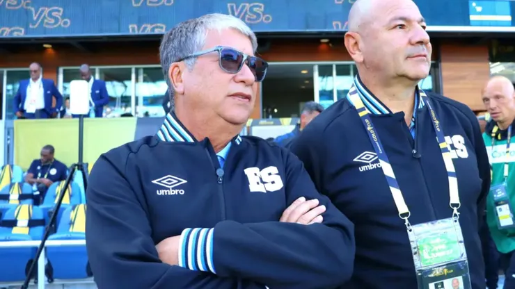 “Todo se vino abajo”: El Salvador y El Bolillo Gómez conocen noticia que los pone en aprietos para el camino al Mundial 2026