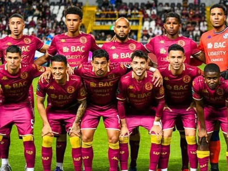 Perdió a sus padres cuando más los necesitaba, luchó contra la pobreza y hoy es figura en Saprissa