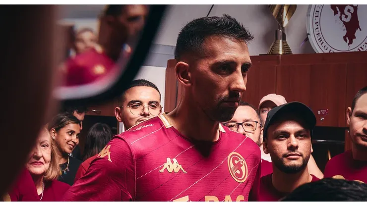Confirmado por Saprissa: Mariano Torres pone la firma a un hecho histórico para los morados