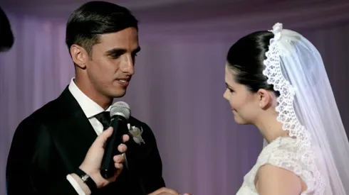 Bryan Ruiz atraviesa un momento muy delicado junto a Carolina Jaikel.