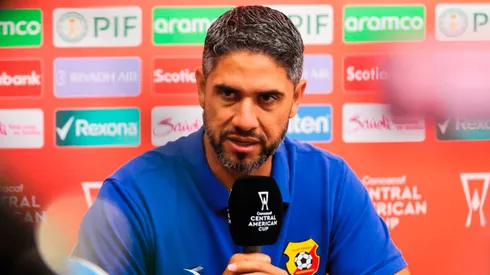 Nueva oferta: Pablo Salazar recibe la noticia que cambia su futuro tras ser echado de Herediano