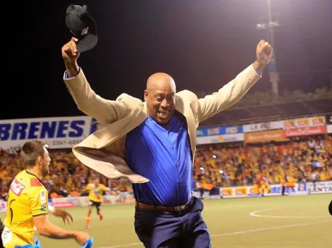 Medford recibe su primer refuerzo como DT de Herediano