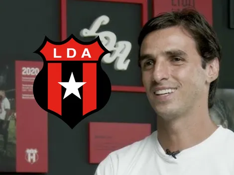 Jugó 584 partidos y ganó 10 títulos la leyenda de LDA que hizo emocionar a Bryan Ruiz