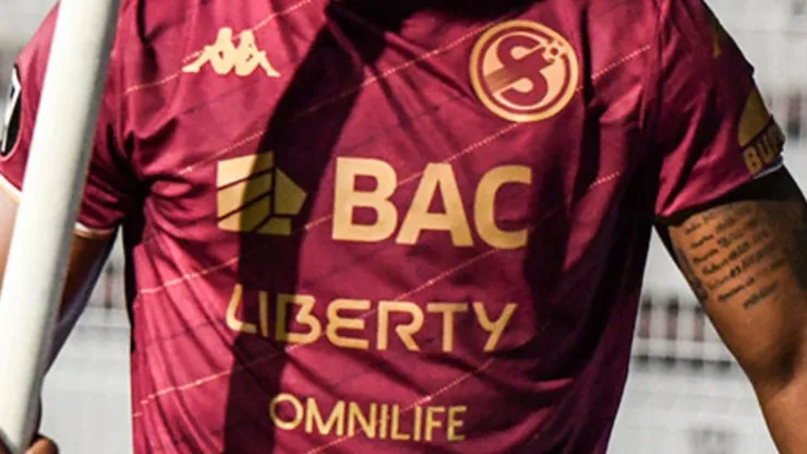 Saprissa no pudo ficharlo por recomendación de su agente.