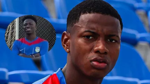 Julián Martínez fue presentado como nuevo jugador del Alverca FC.