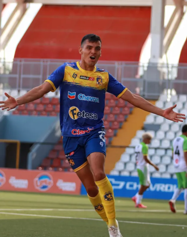 Mauro Verón, argentino de 26 años (Managua FC).