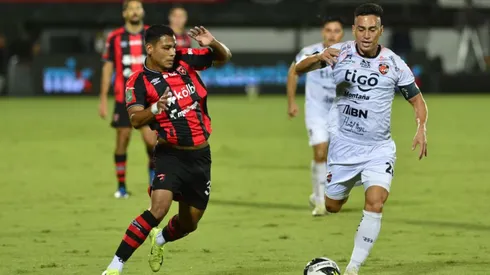 Alajuelense vs. Puntarenas por la Liga Promérica de Costa Rica 2025