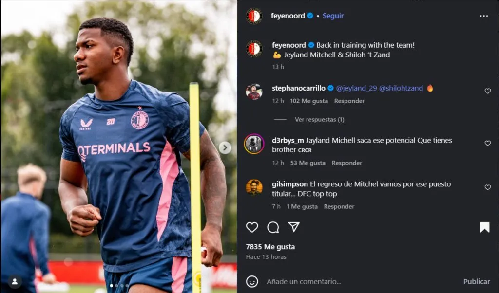 La publicación del Feyenoord con Jeyland Mitchell como protagonista.