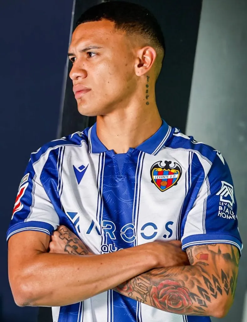 Kervin Arriaga puede llegar entre algodones a la Eliminatoria.