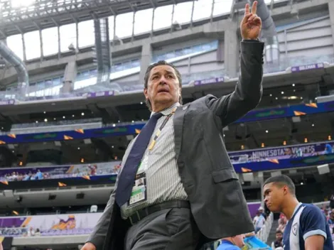 Lo celebra Luis Fernando Tena: Uno de los legionarios de Guatemala da el salto que tanto se esperaba