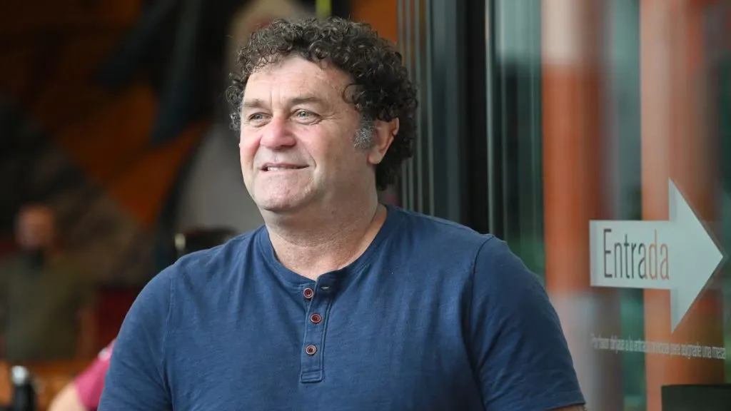 Tulbovitz regresa a Saprissa.